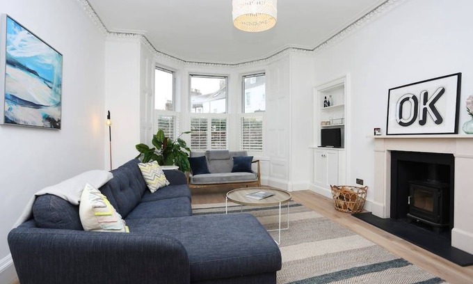 North Berwick Apartment | 95 m² Apartment ∙ 2 bedrooms ∙ 5 guests