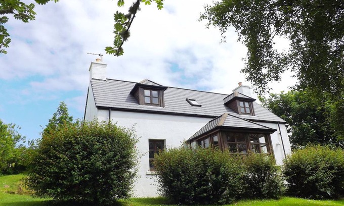 Tarskavaig Other | Accommodation ∙ 2 bedrooms ∙ 4 guests