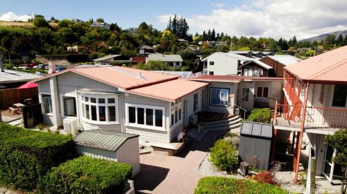 Wanaka Hostel | Adventure Wanaka Hostel