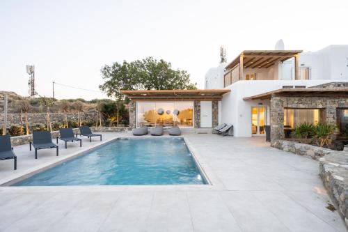 Agios Ioannis Villa | Ambiente Villas -5 Bd Villa Mykonos-Agios Ioannis
