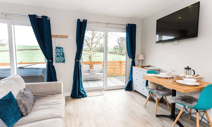 Gatehouse-of-Fleet Cottage | Annabelles Den - a pod that sleeps 2 guests in 1 bedroom