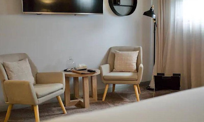 St Helens Apartment | Apartment ∙ 1 bedroom ∙ 2 guests