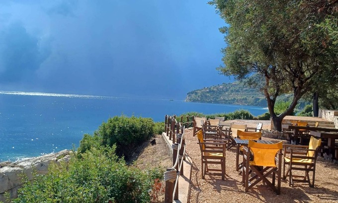 Kerion Apartment | Arba Beach suites & studios