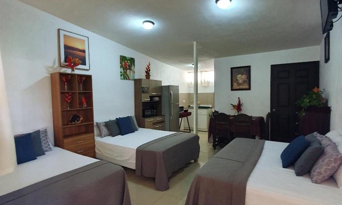 Uvita House | Bahía Ballena Loft