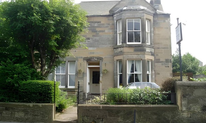 Duddingston Bed & Breakfast | Bed and breakfast ∙ 4 guests