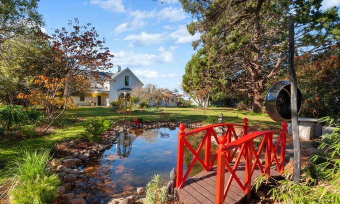 Swansea House | Belmont Homestead