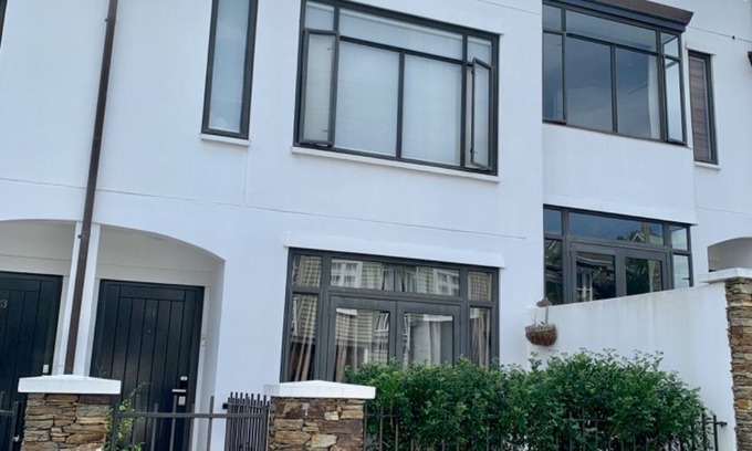 Ponsonby House | Bespoke Stays - Chic Ponsonby Retreat