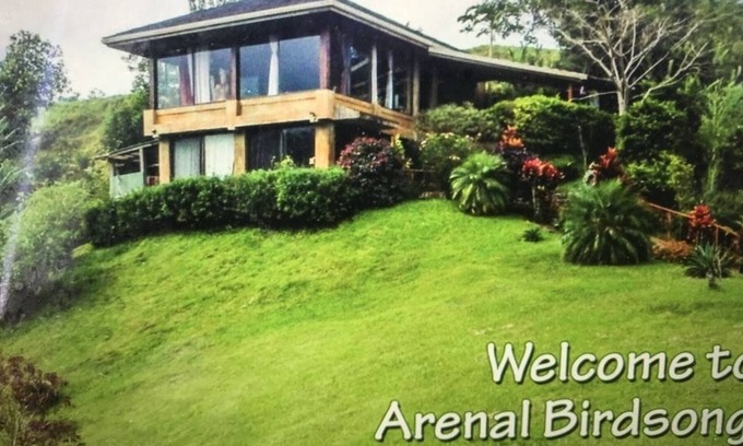 El Castillo Bed & Breakfast | Birdsong Villa