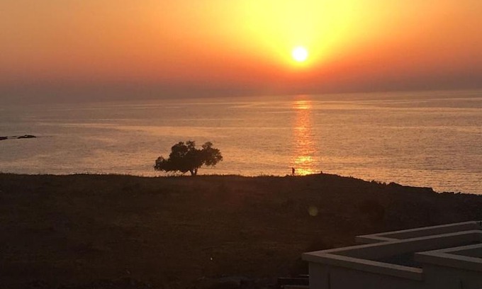 Panormos Apartment | Breath-taking scenery, ideal for relaxing!