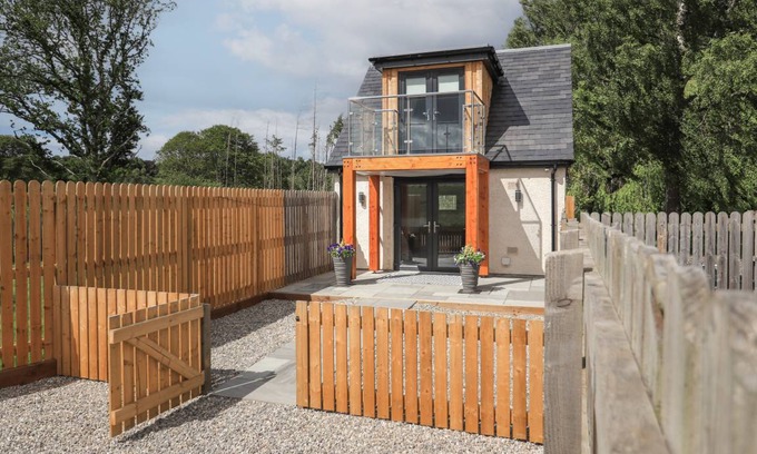 Inverness Cottage | Cabin ∙ 1 bedroom ∙ 2 guests