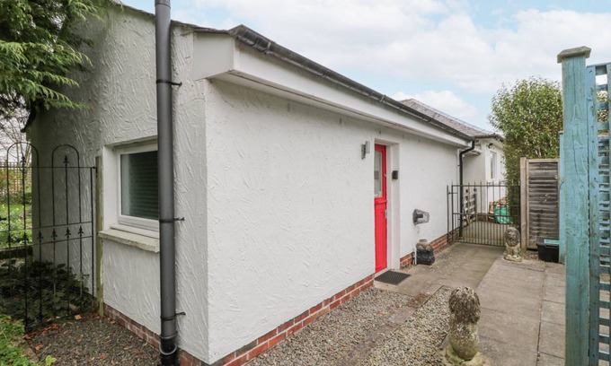 Thornhill Cottage | Cabin ∙ 1 bedroom ∙ 2 guests