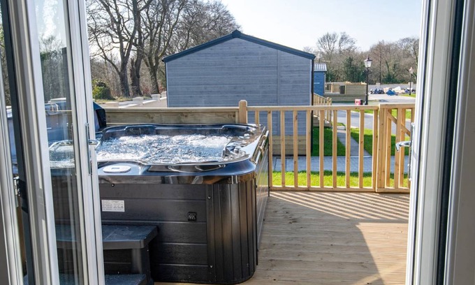 Kilwinning Cottage | Cabin ∙ 1 bedroom ∙ 4 guests