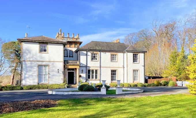 Arniston Cottage | Cabin ∙ 10 bedrooms ∙ 26 guests