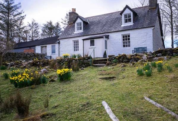 Lairg Cottage | Cabin ∙ 2 bedrooms ∙ 4 guests