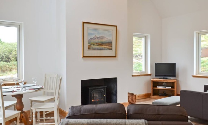 Colbost Cottage | Cabin ∙ 2 bedrooms ∙ 4 guests