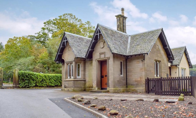 Linlithgow Cottage | Cabin ∙ 2 bedrooms ∙ 4 guests
