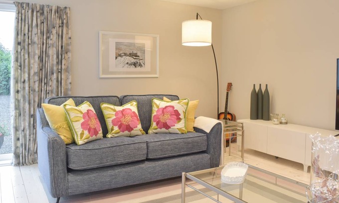 Bilston Cottage | Cabin ∙ 2 bedrooms ∙ 4 guests