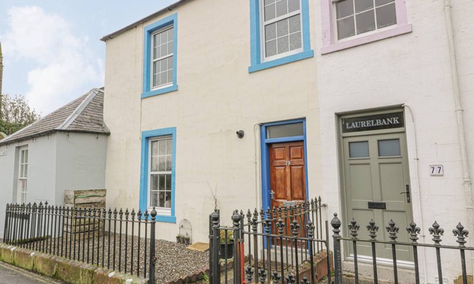 Gatehouse-of-Fleet Cottage | Cabin ∙ 2 bedrooms ∙ 4 guests