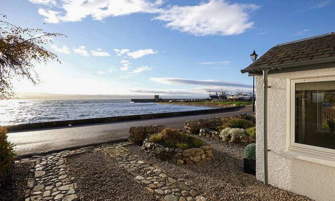 Fortrose Cottage | Cabin ∙ 3 bedrooms ∙ 6 guests