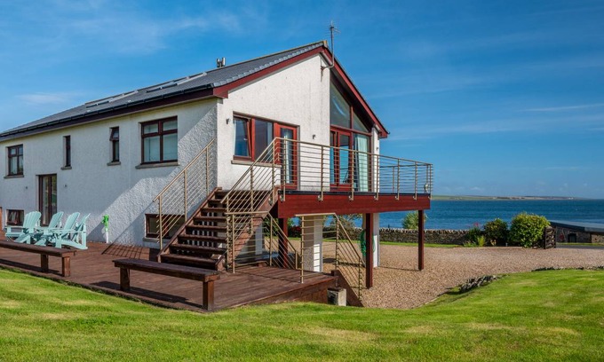 Hoy Island Cottage | Cabin ∙ 3 bedrooms ∙ 6 guests