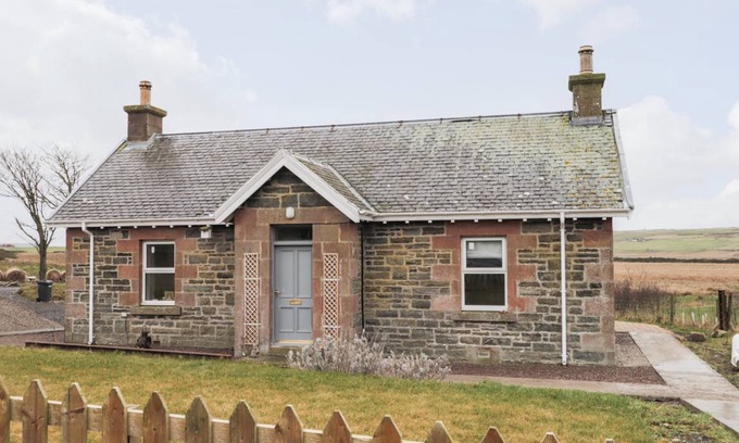 Lybster Cottage | Cabin ∙ 3 bedrooms ∙ 6 guests
