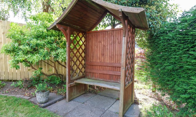 Perth Cottage | Cabin ∙ 4 bedrooms ∙ 9 guests