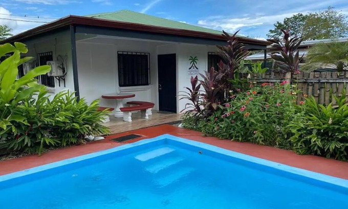 Uvita Villa | Casa Lopez - Magnificent House with a Pool