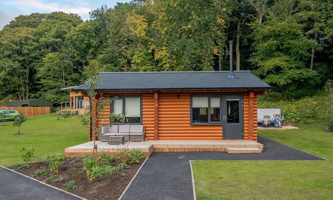 Annbank Ski Chalet | Chalet ∙ 1 bedroom ∙ 2 guests