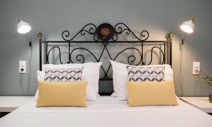 Heraklion House | Charming comfortable accommodation with private patio a few steps from center