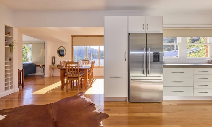 West Launceston House | Charming Renovated Home Near Cataract Gorge – Your Perfect Launceston Getaway