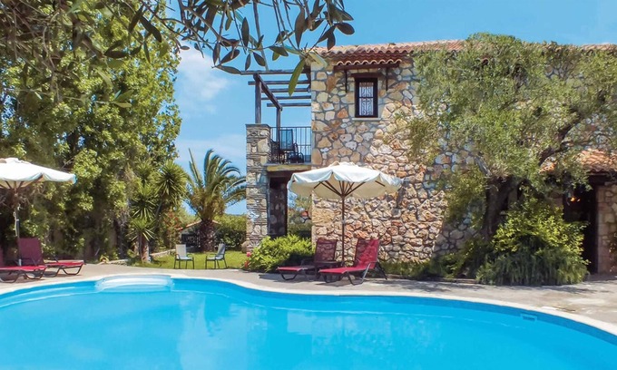 Drosia Villa | Charming villa, situated in lush gardens