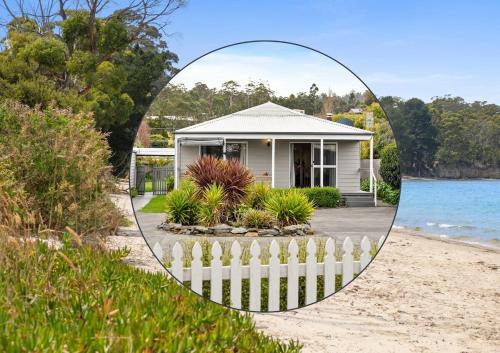 Dover House | Coastal Retreat