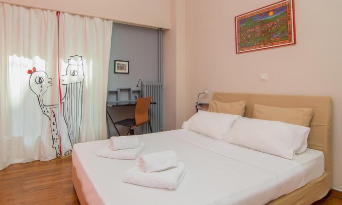 Neapoli Apartment | Cozy And Renovated Apartment In Exarcheia