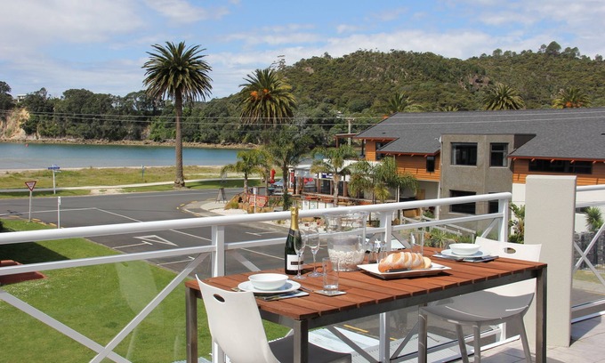 Whitianga Apartment | Crowsnest Apartments