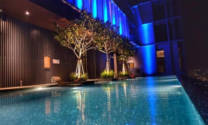 Malaysian Police Training Centre Apartment | Deluxe King Suite with Garden View 20