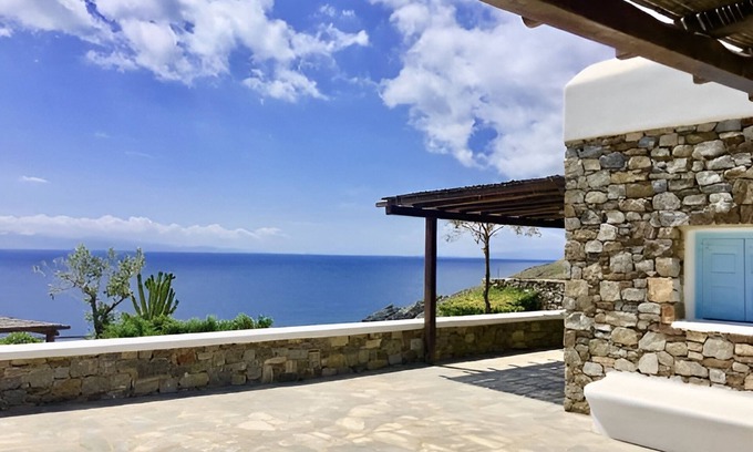 Agios Ioannis Apartment | Economy Apartment - Mykonos Dot The Villas