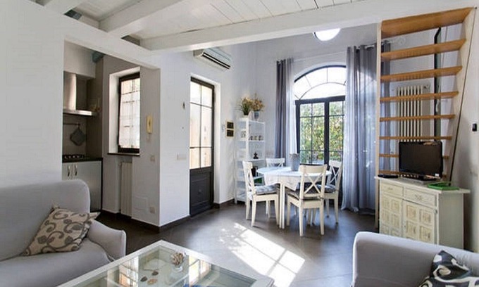 Partanna Apartment | Emilia's Liberty