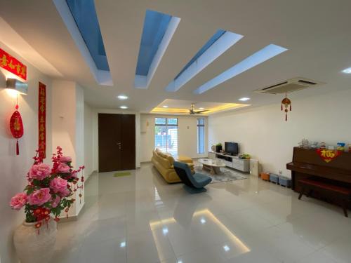 Seri Kembangan House | Entire Residential Home Jia Residences Bkt Serdang沙登温暖的家