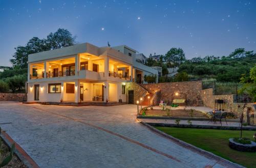 Kastelli Apartment | Golden Sunset