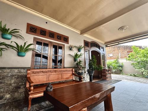 Banyuwangi Hostel | Good Feeling