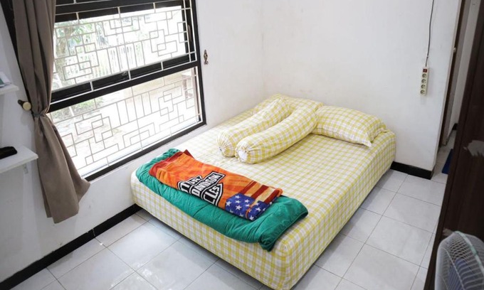 Dinoyo House | Home Stay Villa Bukit Tidar
