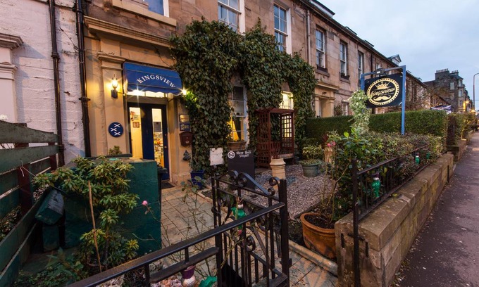 Tollcross Hostel | Hostel ∙ 33 guests