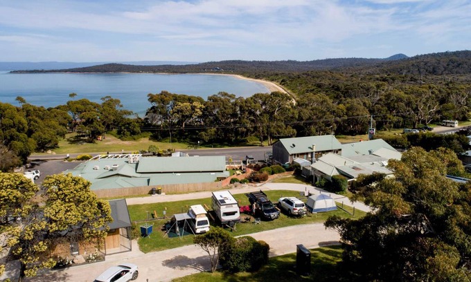 Coles Bay Hostel | Hostel ∙ 8 guests