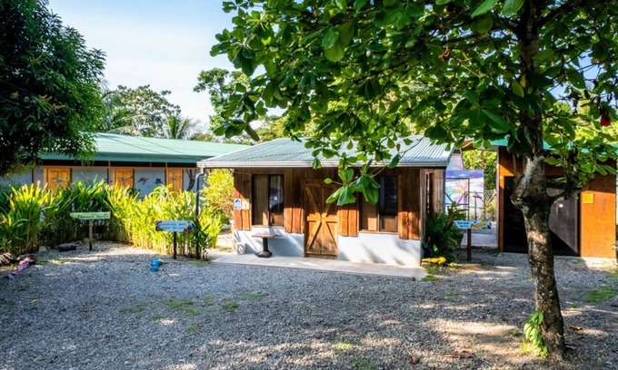Uvita Hostel | Hostel ∙ 8 guests