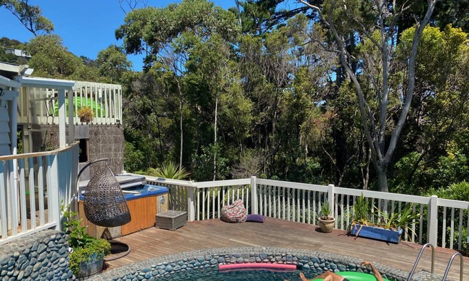 Waiheke Island Hostel | Hostel ∙ 8 guests
