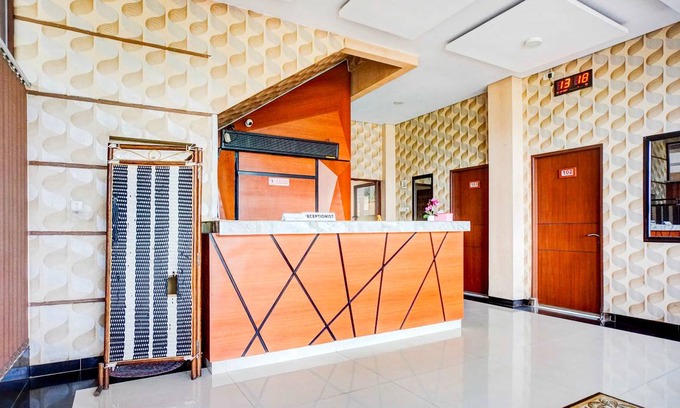 Medan Hotel | Hotel ∙ 8 guests