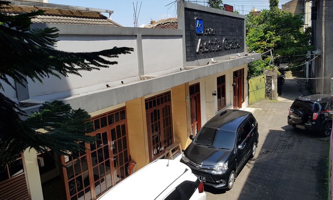 Astana Anyar Hotel | Hotel Astria Graha