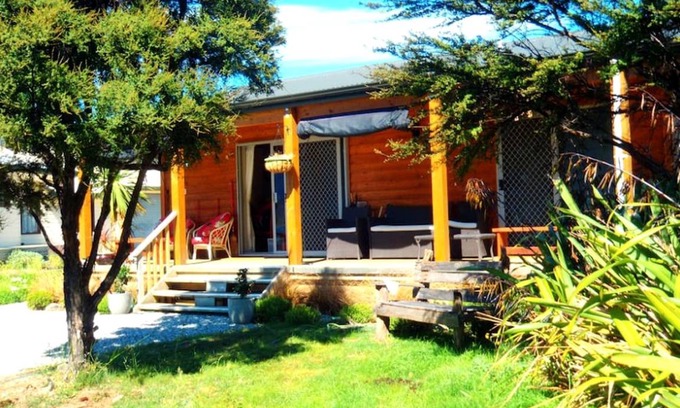 Lake Hawea House | House ∙ 1 bedroom ∙ 6 guests