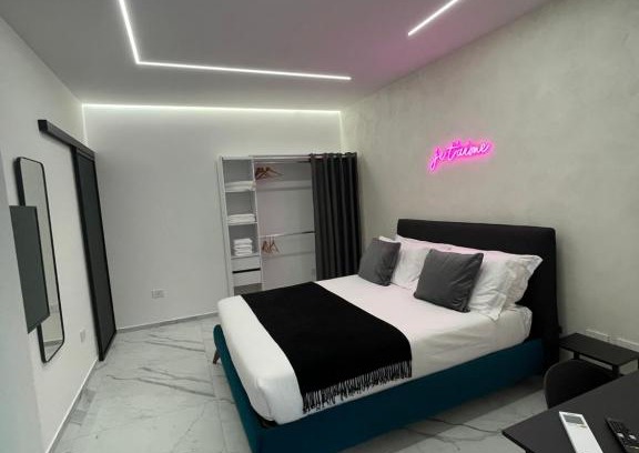 Borgo-Sanzio Apartment | i House Sicily