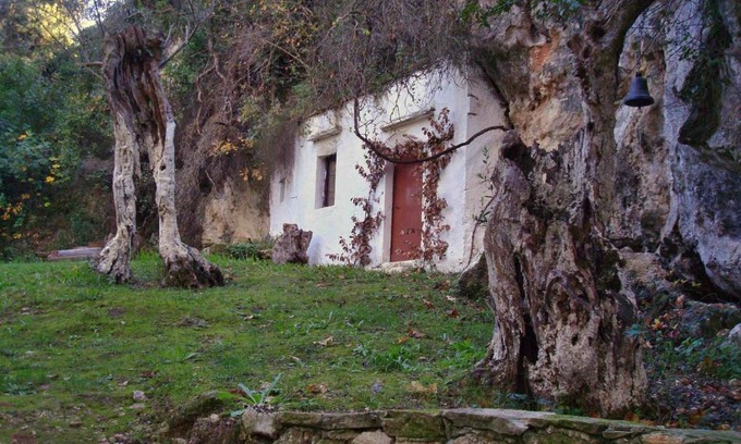 Douliana House | Ideal for 2 families, small village close to beaches